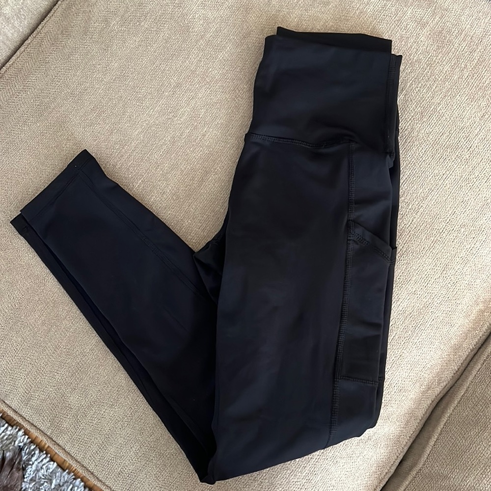 Aerie OFFLINE hugger legging with pockets